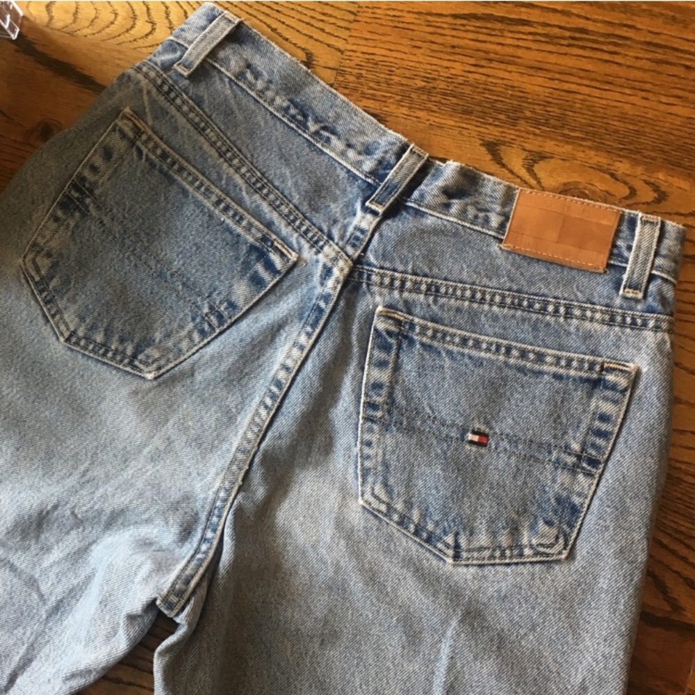 Vintage Tommy Hilfiger Jeans (1990s)!
